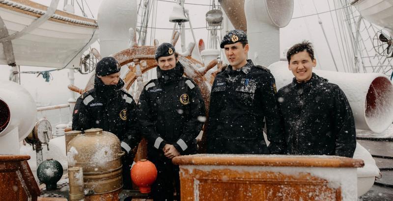 Cadets on board. Photo: Hanna Thevik